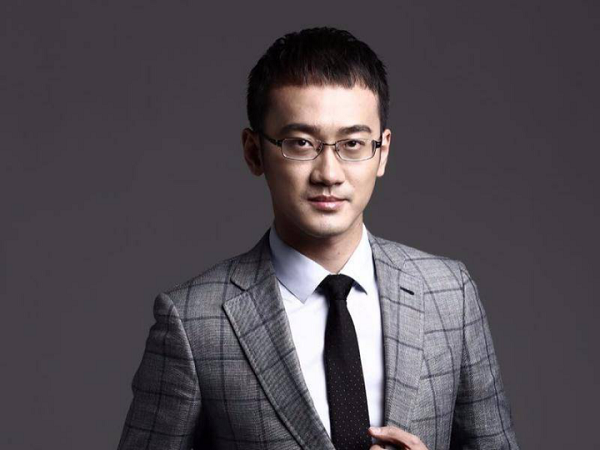 LESSMORE創(chuàng)始人