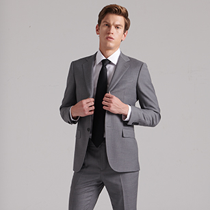 ��ɫ�̄����b